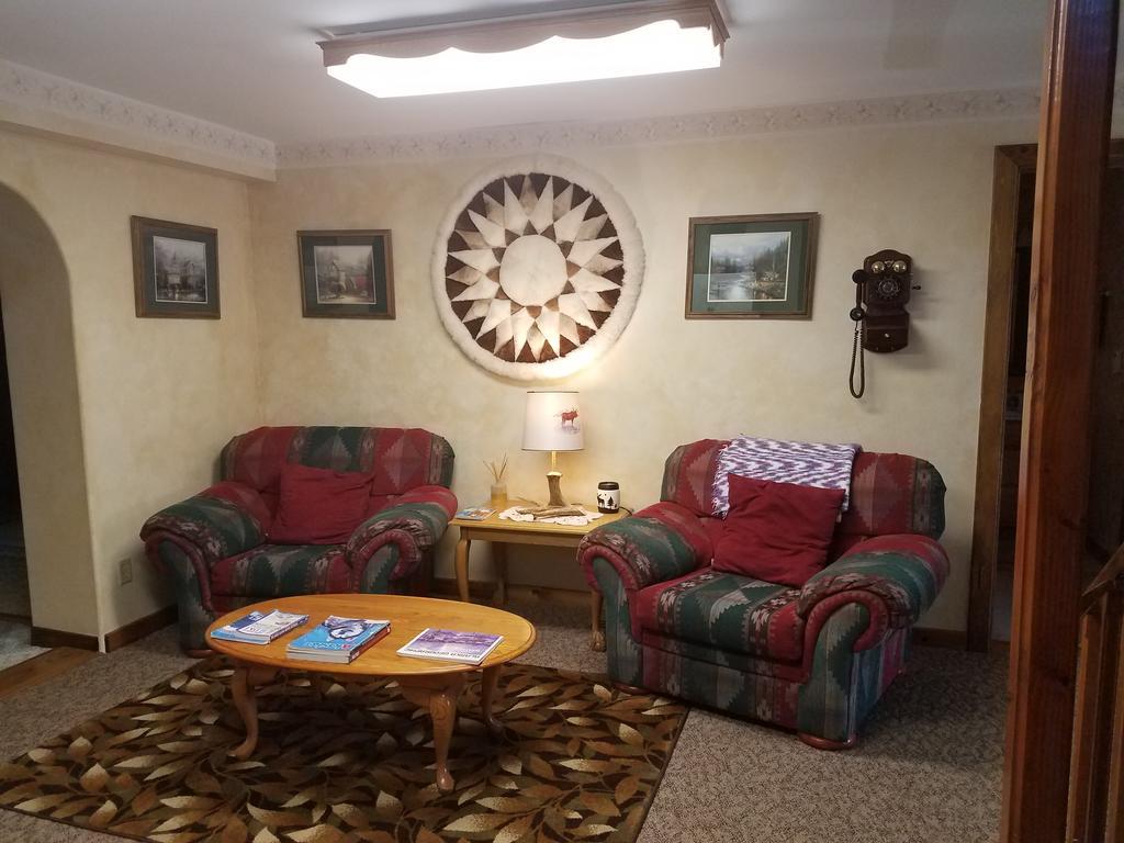 Denali Touch Of Wilderness B&B Хили Экстерьер фото