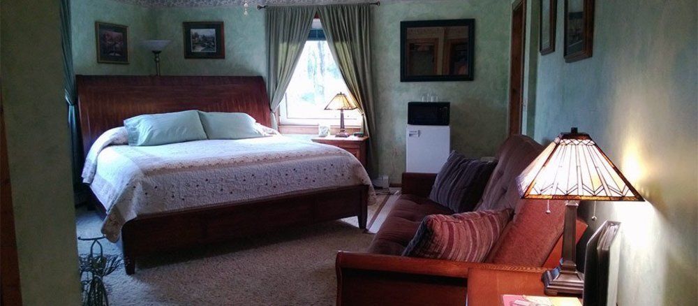 Denali Touch Of Wilderness B&B Хили Экстерьер фото